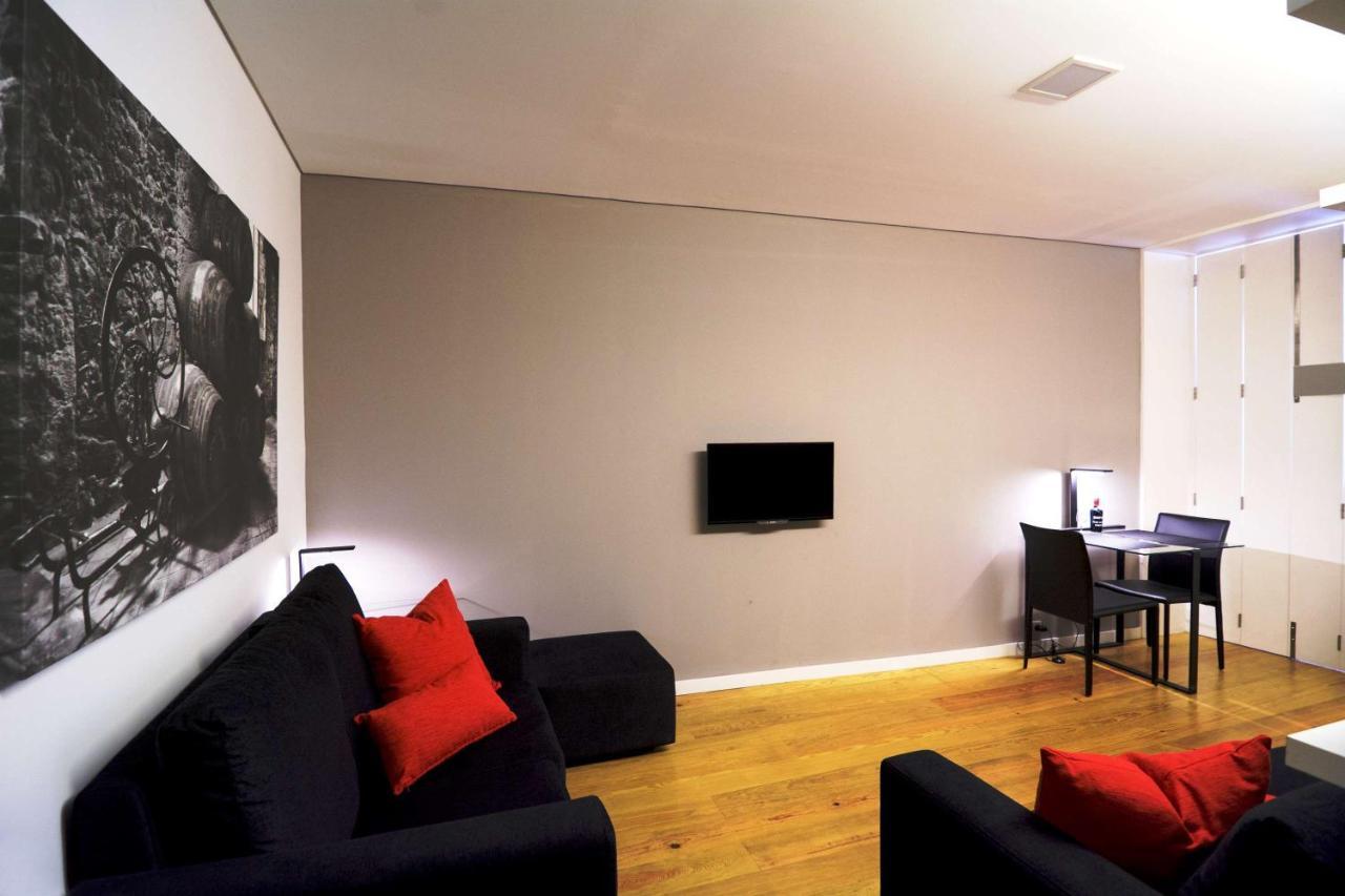 Apartment Near Sao Bento Station Porto Luaran gambar